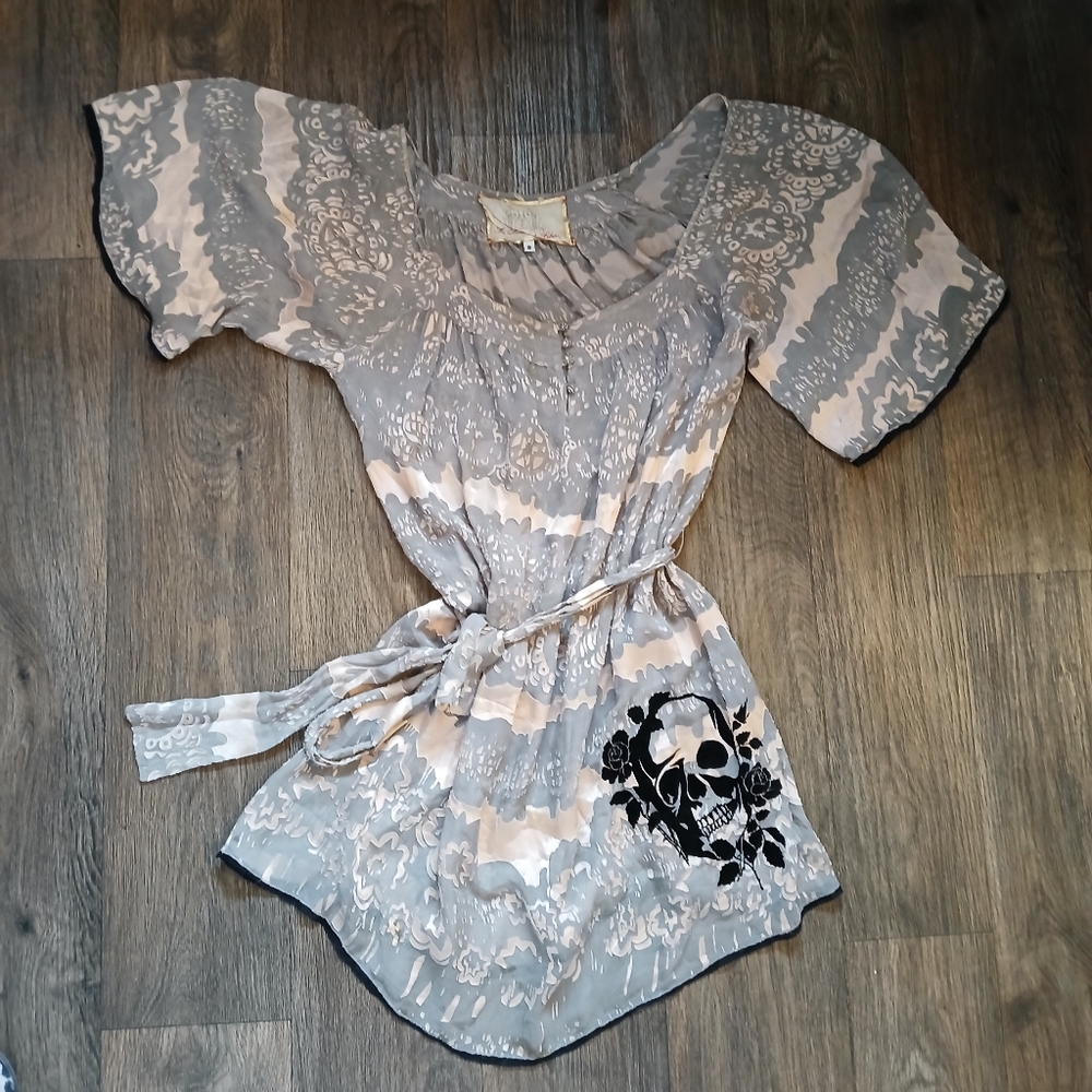 Rare Johnny Was Love and Liberty Oversized Embellished Velvet Black Skull Blouse